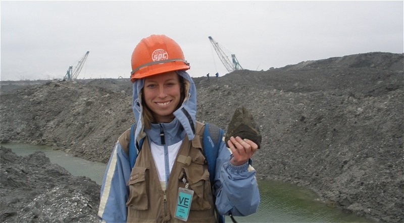 Fossil Shark Teeth Hunting In North Carolina Nutrien Phosphate Mine Aurora Nc