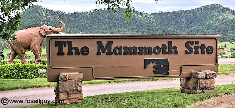 Entrance sign for the Mammoth Site in Hot Springs, SD
